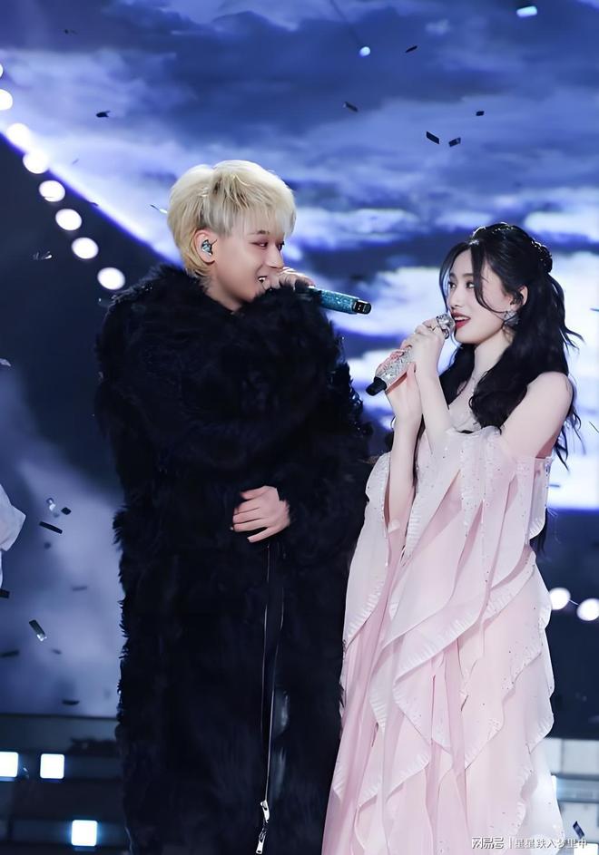 43针顶流转行制造卫生巾麻将胡了黄子韬开颅缝合(图10) 43针顶流转行制造卫生巾麻将胡了黄子韬开颅缝合(图10)